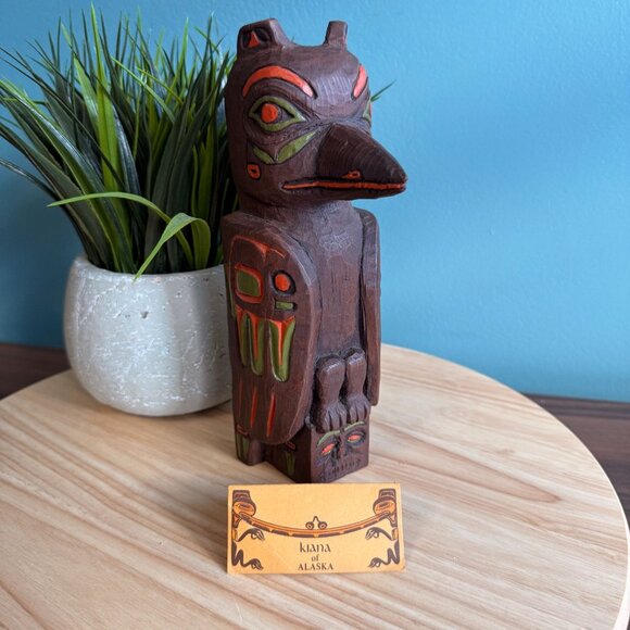 Vtg Alaskan Totem Pole Thunderbird Bird Pole by Kiana 1980's 8 3/4" Tall w/ Tags - Picture 1 of 16